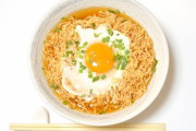 ワイ「チキンラーメンは美味しいなぁ」敵「ククク、美味しくなんてないさ」