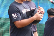 ロッテ山口「僕なんか必要ないと毎日思う」