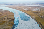凍てつく黄河　内蒙古 [12/9]