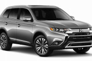 三菱 アウトランダー 次期型、2021年初頭のデビューが決定