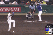 阪神小幡が守備で魅了　強烈な打球ジャンプして好捕