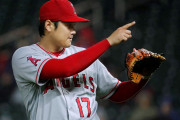 【海外の反応】大谷翔平が自らのバットで14勝目＆200奪三振到達！【ベーブ・ルース越え】