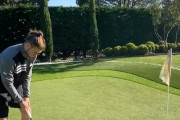 ◆朗報◆ギャレス・ベイル、新型コロナ真っ只中でも自宅の庭でゴルフを楽しむ...スーパーショットにご満悦
