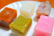 帰省中の友人がういろうについて話をして、「食べたことない」と言ったら「ぜひ食べてほしいから、買ってきたから遊びに来て！」と誘われた。