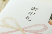 こちらが御中元に1万の牛肉や蟹を送っても、中元歳暮にずーっと素麺を送ってくる義実家。さすがに怒りが湧いてきて…