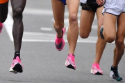 【悲報】マラソン業界、ナイキが開発したピンク靴でめちゃくちゃにされる
