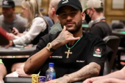 ネイマール、ポーカーの世界大会デビュー　「テキサス・ホールデム」に参加も初日の途中で敗退