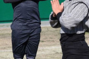 阪神・陽川はヨガで「逆襲ボディー」を手に入れる　自主トレで初挑戦「ケガしにくい体を」