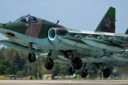 ロシア軍の戦闘機がシリア中部で武装勢力拠点を空爆…最大200人の戦闘員を殺害！