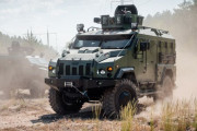 ウクライナ国防省、国産装甲兵員輸送車「ヴァルタ2」に30mm機関砲を搭載…重武装になった姿を公開！
