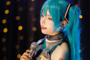 『ロシアの初音ミク』人気コスプレイヤーSaya Scarletさん、日本に移住完了！日本語学校で勉強中