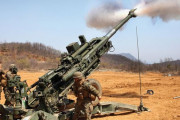 榴弾砲が東部防衛のカギになるか、米からウクライナに155ミリ砲18基を供与、訓練も！