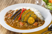 夏野菜カレーとかいう微妙な料理