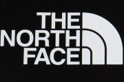 【悲報】ザ・ノースフェイス、チーズフェイスになってしまい積み上げてきたブランドイメージが終わる