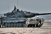 オランダが再導入する戦車大隊、Leopard2A8とUGVで編成される可能性