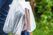 レジ袋有料化から2年、辞退率は80%を突破した模様