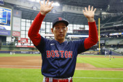 吉田正尚、1イニング2発！！ 勝ち越しソロ＆満塁ホームラン