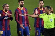 「どうすればレアル贔屓のジャッジを…」　バルサDFピケの発言めぐり、西サッカー連盟からは“お咎めなし”か