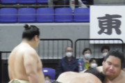 塚原と錦木の「ぶつかり稽古」立川立飛場所（Grand sumo tournament,tour,Tsukahara,Nishikigi）