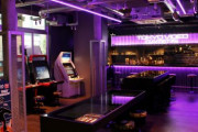 複数のゲームメーカーから正式許諾を得たゲームバー『TOKYO VIDEO GAMERS』が秋葉原にオープン！