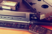 【技術】新方式のVHS再生機を開発表明　カビが生えたVHSテープもダビング可能