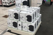 外国人「日本でXboxの最新機がかなり売れ残ってたんだが…」