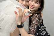牧野真莉愛「りかこちゃんへ　りかこちゃんファミリーへ　まりあ、モーニング娘。もっとがんばる」