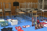 「ラブライブ」にハマり自宅に教室再現しようと高校から机30台を盗んだ男…「新品ではイメージ力が膨らまない」