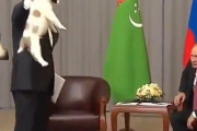 【話題】犬にやさしいプーチン大統領 (･∀･)