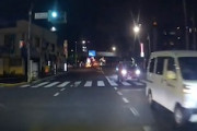 なにその運転ｗｗｗ足立区で信じられない動きをするバイク乗りが撮影される。