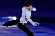 GIFT – Ice Story 2023…羽生結弦がプロデュース…振付師のMIKIKOと共同監督…は…彼の氷上での人生と未来…東京ドームで35,000人の記録的な観客の前で開催…。