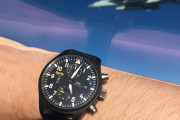 【IWC】カスタムメイドの航空隊用腕時計をつけてテイク・オフ！