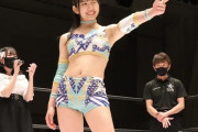 【画像あり】女子プロレスラーさん、極められる前と極められた後が明らかに違う件