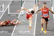 【動画】陸上欧州選手権、60Mハードルで危険な事故。周りの選手の無関心さに批判が集まる。