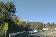 【動画】煽り運転ドライバー、交差点で自爆して逝く