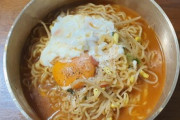 【韓国】「K-コンテンツのカ」･･･上半期のラーメン輸出額、再び最大値を更新[08/07]  [ハニィみるく（17歳）★]