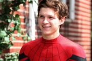 『スパイダーマン』で有名な俳優、トム・ホランドが婚約へ！お相手は・・・