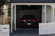 こんな駐車ガレージはいかが？面白便利なガレージ12選