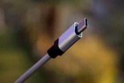 お前ら「iPhoneがUSB-C採用したら信者は手のひら返すやろｗｗ」ガチ信者ワイ「はぁ…」