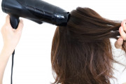 ダイソンのドライヤー使ったら髪の毛一瞬で乾いてワロタｗｗｗｗｗｗｗ