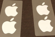 Apple製品におまけで入ってるリンゴのステッカーってどうするのが正解なんや