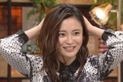 【画像】小島瑠璃子さん、なんかおかしい