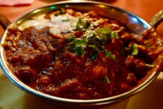 【飯テロ注意】アメリカで人気の日本風カレー専門店のカレーが凄すぎるｗｗｗｗｗｗｗｗ