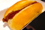 【疑問点】映画館において”ホットドッグ”を食すタイミング