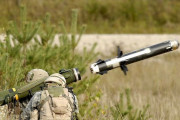 米国務省がウクライナへの対戦車ミサイル「ジャベリン」150発と関連装備の売却を承認！