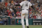 【動画】 大谷翔平のグローブ投げ、批判されてしまう・・ あかんのか？