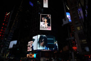 【櫻坂46】ニューヨーク"タイムズスクエア"で流れた映像が高画質で配信中！【デビュー1周年記念プロジェクト】