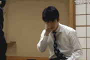 【GIF】藤井聡太が対局中に急に同じ動作を繰り返す、この世界がシミュレーションである事の証明か