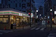 日本「他の国では深夜にコンビニまで行くみたいなこと出来る？」