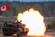 カナダ軍のレオパルド2戦車が咆哮…NATO軍射撃競技会「Iron Spear25」に参加！